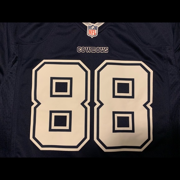 NEW Dez Bryant Cowboys NFL stitched Jersey NWT. - Picture 7 of 8